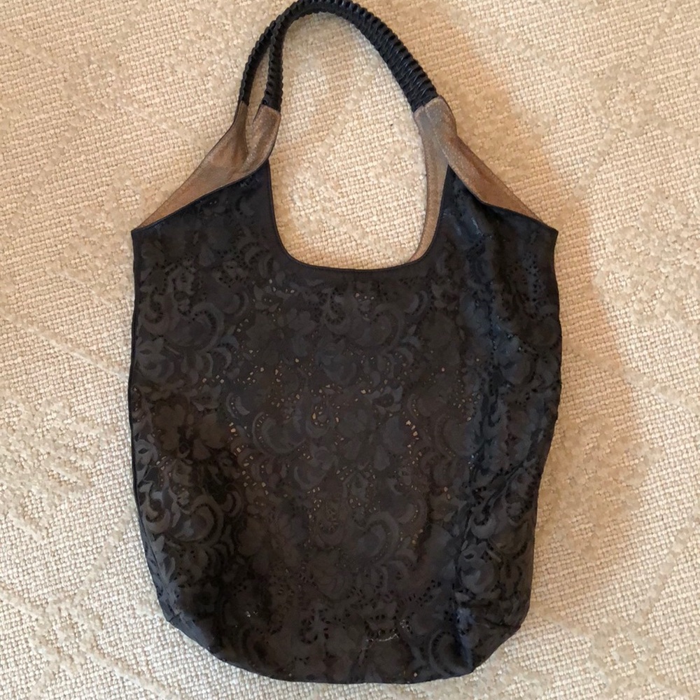Lace look alike shoulder bag